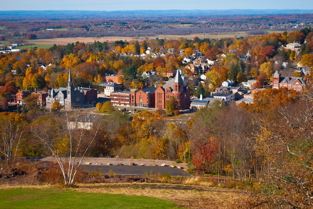 Scenic Vernon and Ellington CT to Massachusetts Autumn View